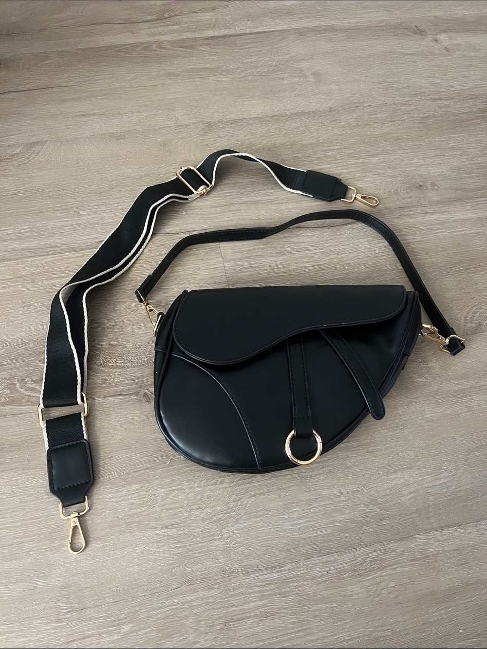 Black Purse